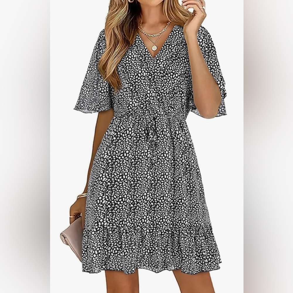 Black and White V-Neck Midi Dress with Flutter Sleeves